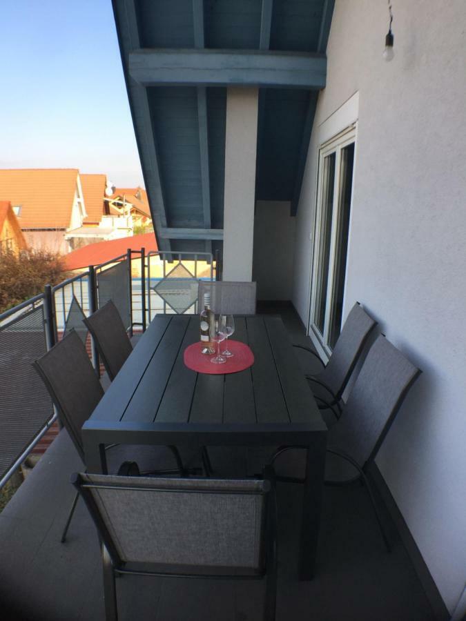 רינגסהיים Ferienwohnung Alte B3 מראה חיצוני תמונה